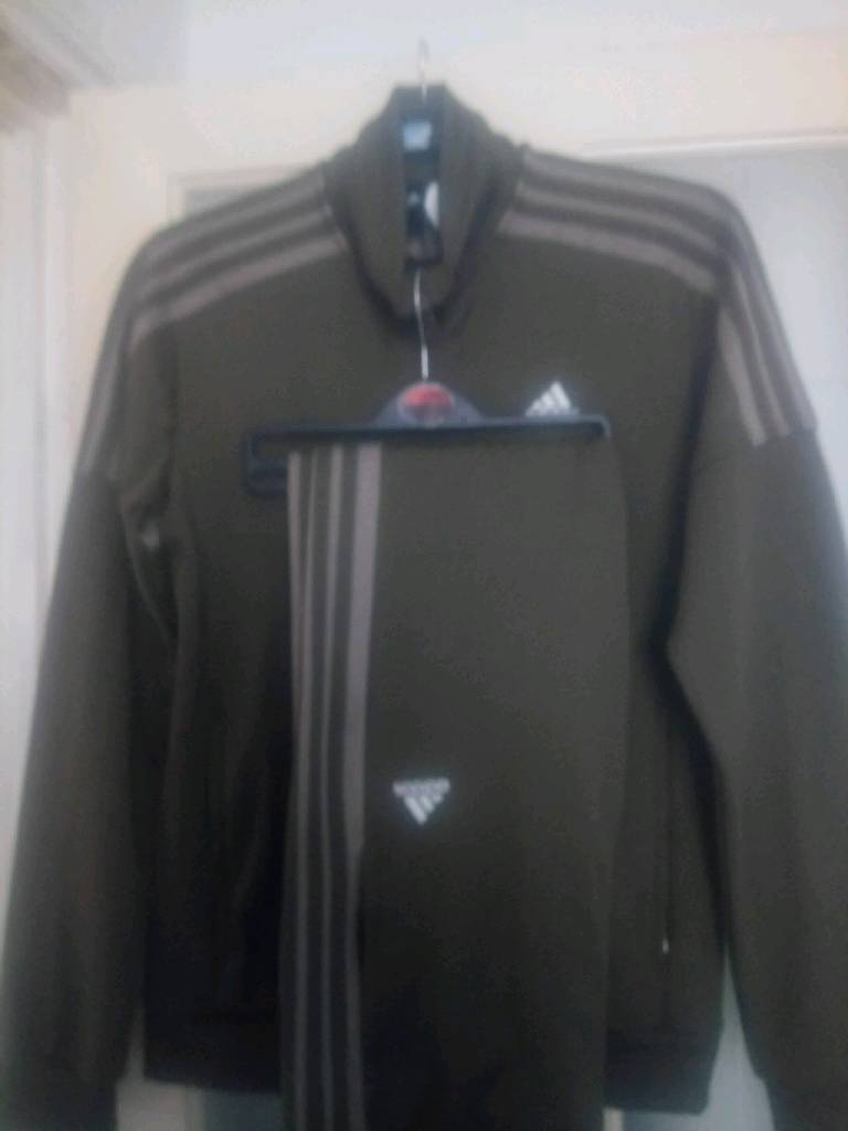 olive green just do it tracksuit